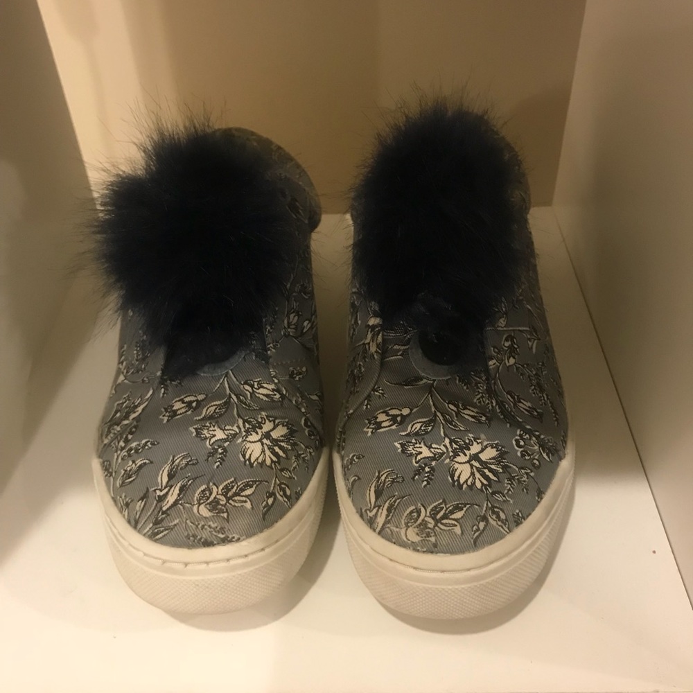 Girls brand name shoes